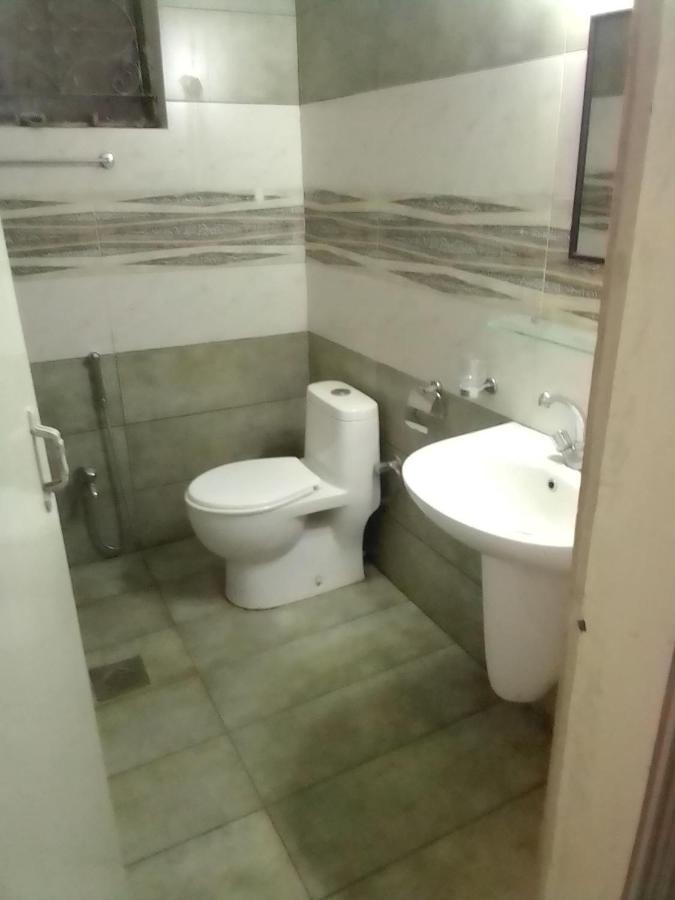 Newly Renovated Guesthouse Islamabad Buitenkant foto